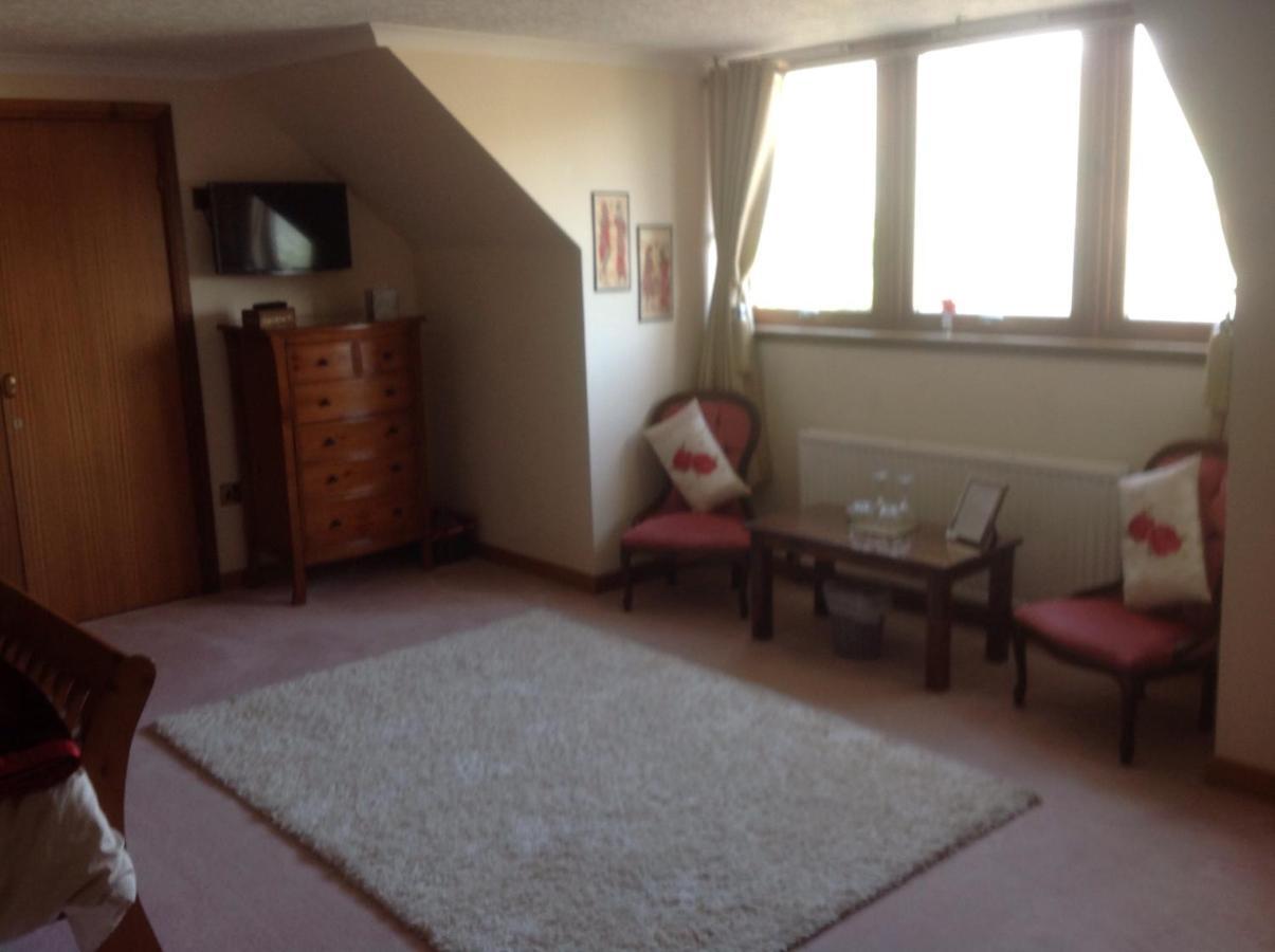 Ronaldsvoe Bed And Breakfast Fort William Exteriör bild
