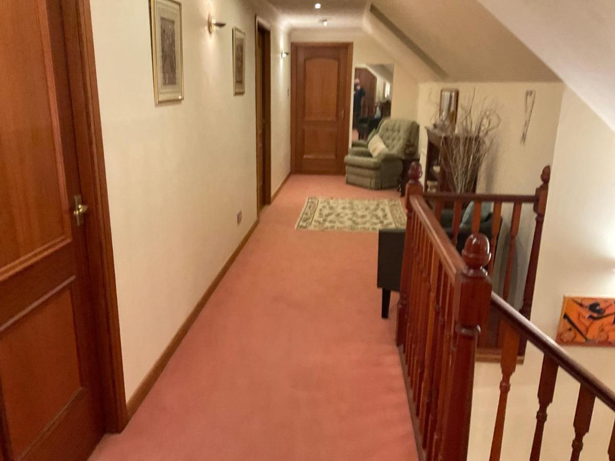 Ronaldsvoe Bed And Breakfast Fort William Exteriör bild