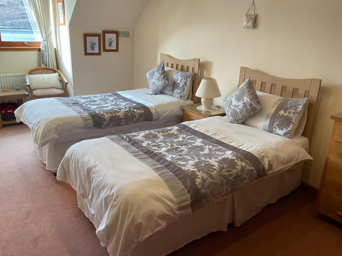 Ronaldsvoe Bed And Breakfast Fort William Exteriör bild